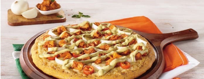 Chicken Tikka Pizza - Domino's
